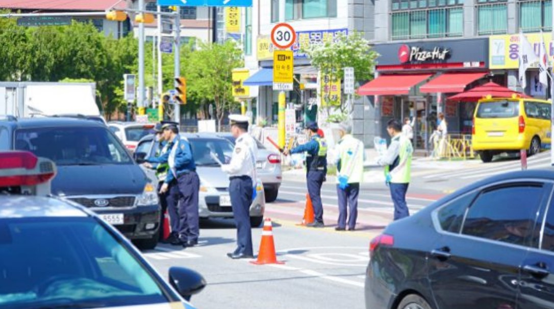 대전자치경찰위원장, 음주운전 일제단속 현장 점검 및 격려